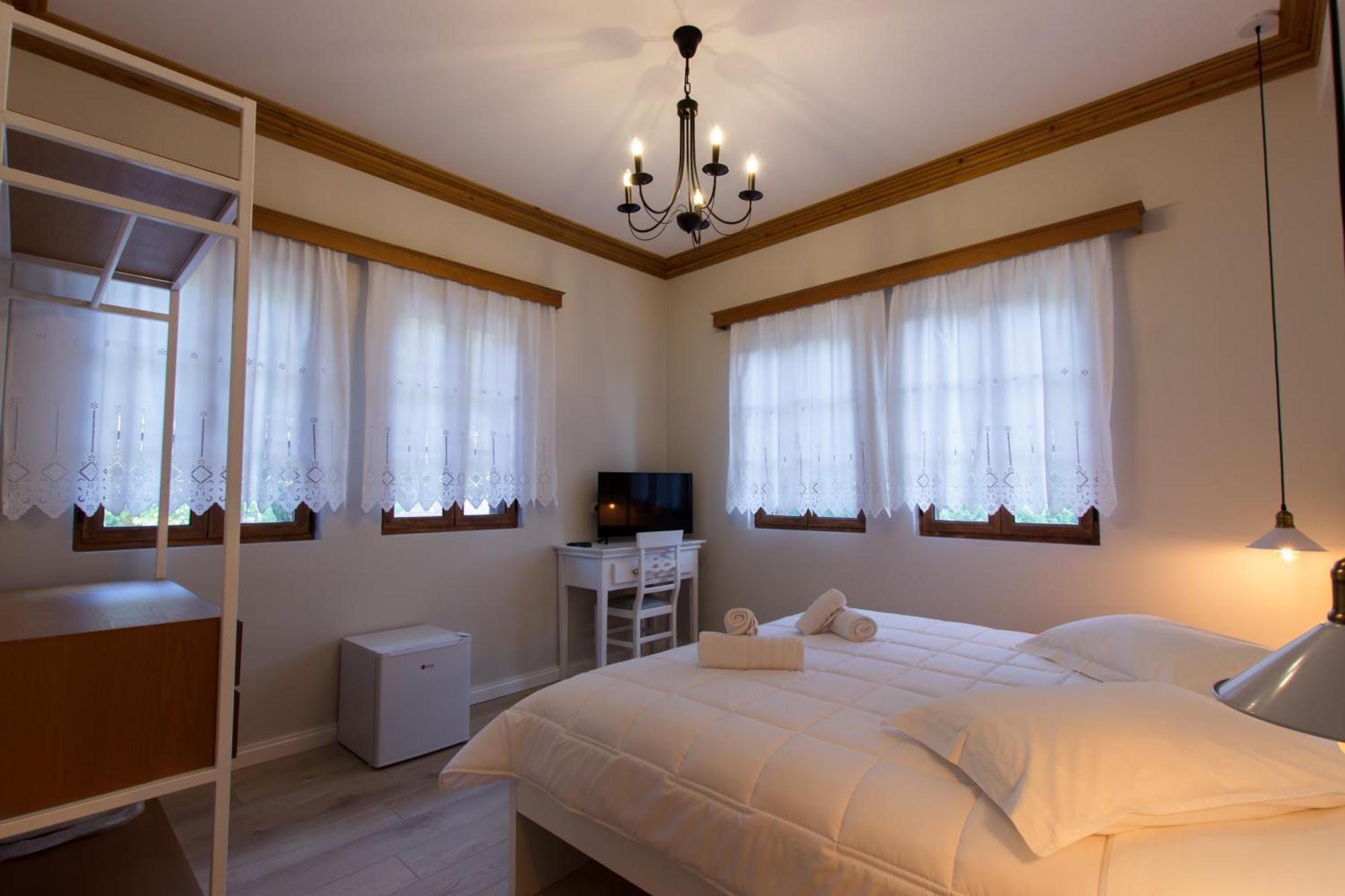 Bujtina Sophie Hotel 4*